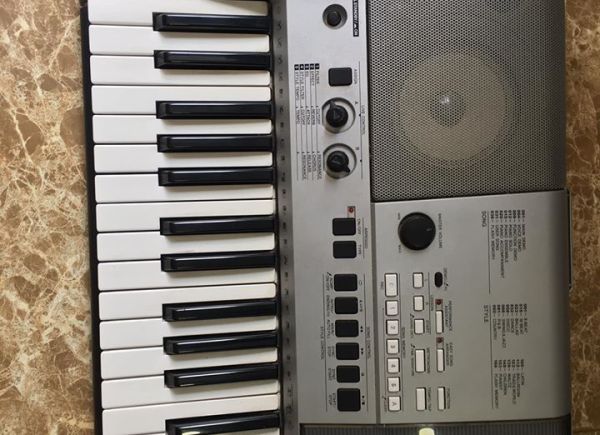 Đàn Organ Yamaha Psr-E413