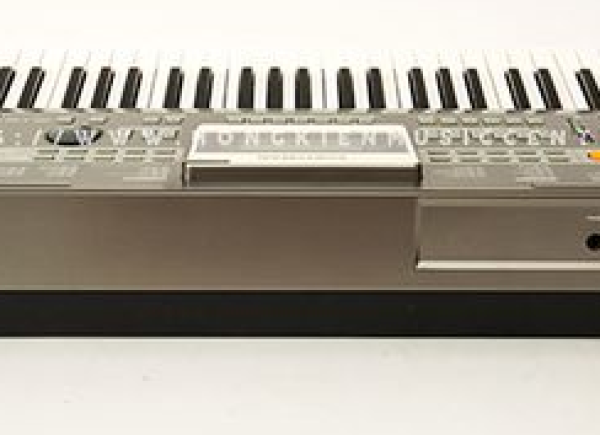 Đàn Organ Kurtzman k300